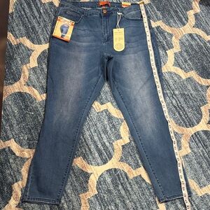 Stylish Blue Skinny Jeans for Women